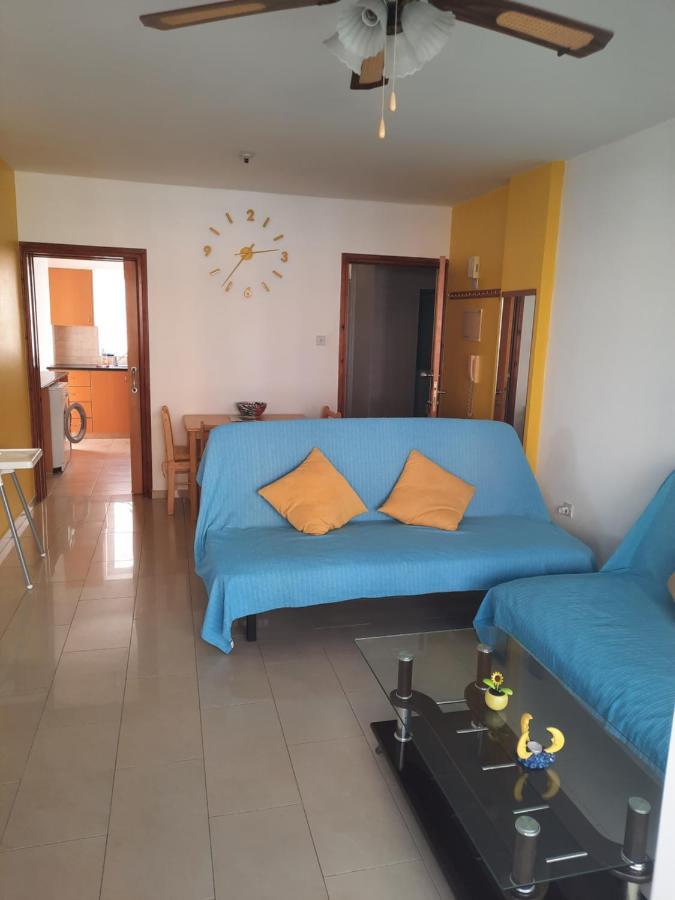 לרנקה Large Apt 2 Bedrooms Sea View & 2 Balconies מראה חיצוני תמונה