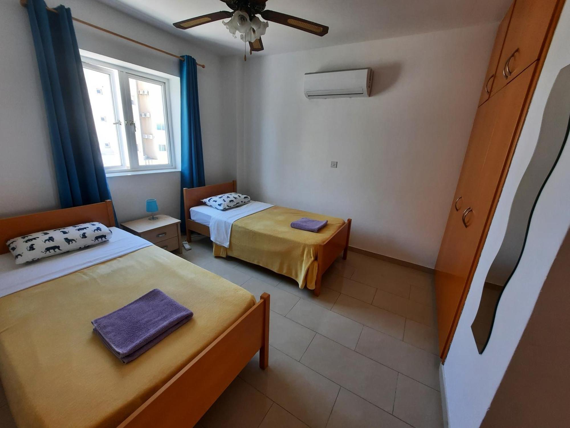 לרנקה Large Apt 2 Bedrooms Sea View & 2 Balconies מראה חיצוני תמונה